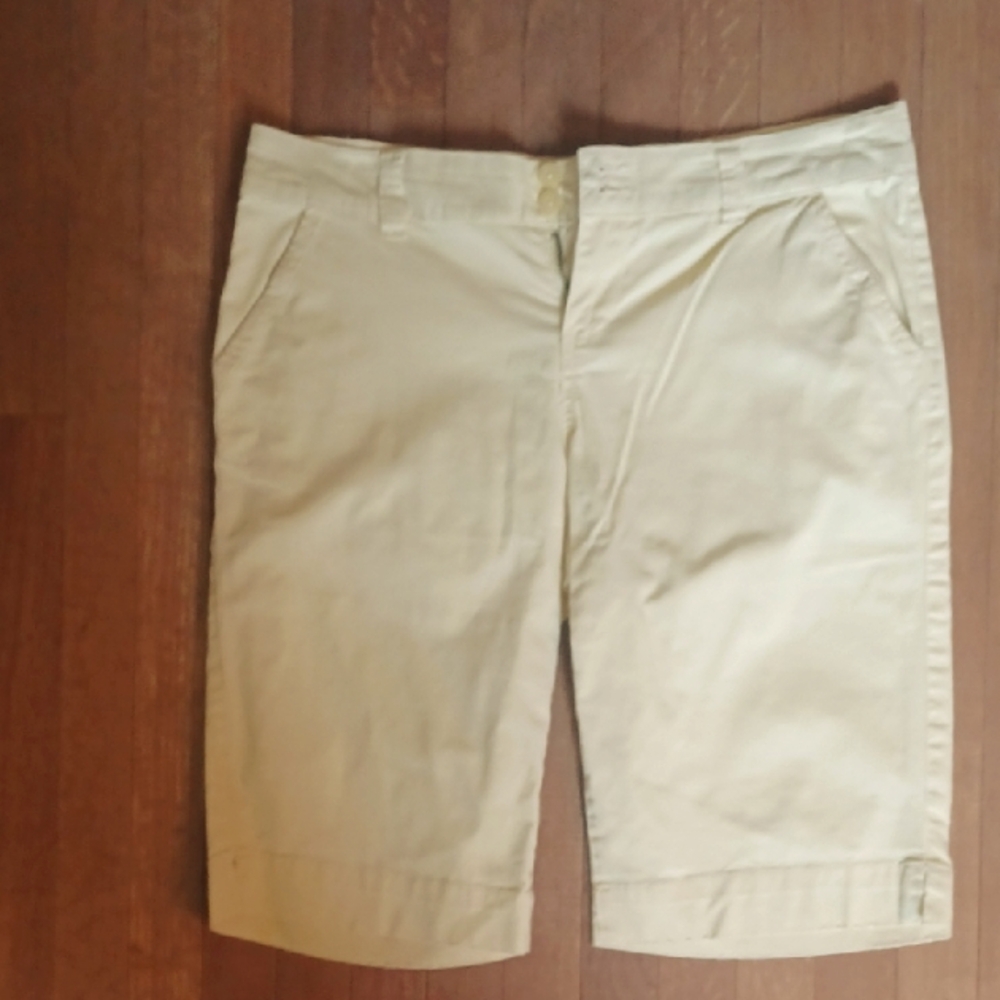 Vintage Nori Low Rise Shorts